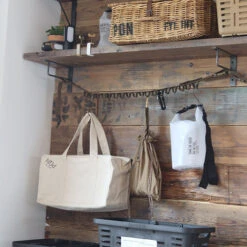 Post General Hang It Pack2 -Roam Ready 07 f02f1dd0 b7fd 424a bd04 b30180d76c8c