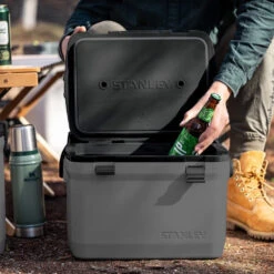 STANLEY® Adventure Cooler 16QT -Roam Ready 10 01623 199 03
