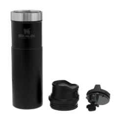 Stanley Trigger Action Travel Mug -Roam Ready 20oz matte black 5 1