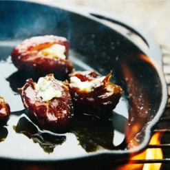 Barebones 12"Cast Iron Skillet -Roam Ready CKW 302 5 600x600 78d9206b 007f 4463 a1fb bec07276c4d6