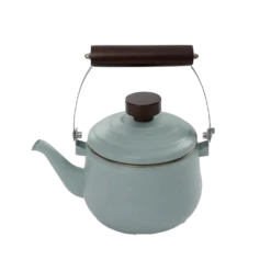 Barebones Enamel Teapot -Roam Ready CKW 433 01