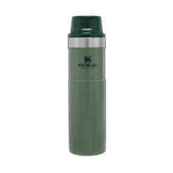 Stanley Trigger Action Travel Mug -Roam Ready Green 03